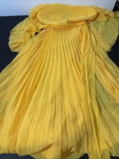 ASOS DESIGN Yellow Pleated Maxi Dress Size 0 Cape Sleeve Chiffon dress romantic