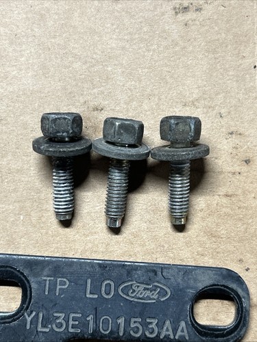 00-03 Ford F-150 4.6L 2v Alternator Mounting Bracket W/Bolts Expedition F150 OEM - Picture 2 of 4