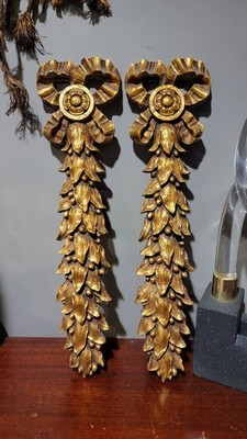 Vintage Rococo Gilt Wall Carvings With Ribbons, Berries, and Acanthus Leaves 