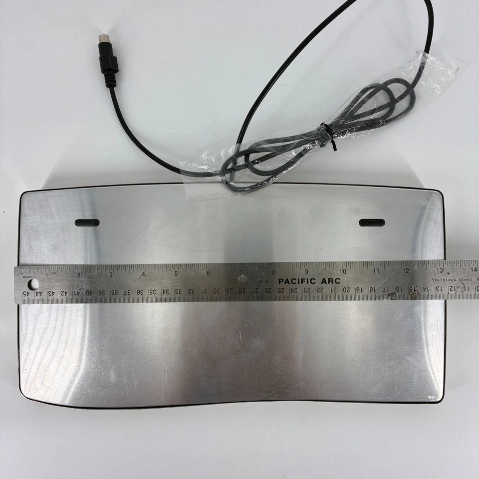 Chrome Wired Desktop QWERTY Keyboard PS/2 Silver SK-2880 No Numeric Keys - Image 3 of 4