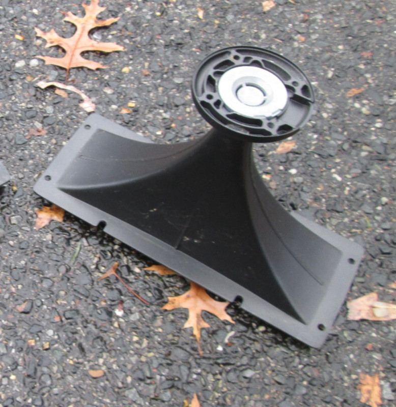 UNMARKED METAL 10.5" x 4.25" HORN SPEAKERS!  DRIVER MOUNT 4 SCREW 1 3/4"