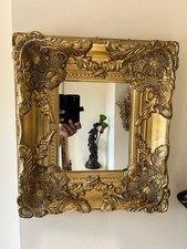 Ornate Gold Wall Mirror – Vintage‑Style Carved Frame