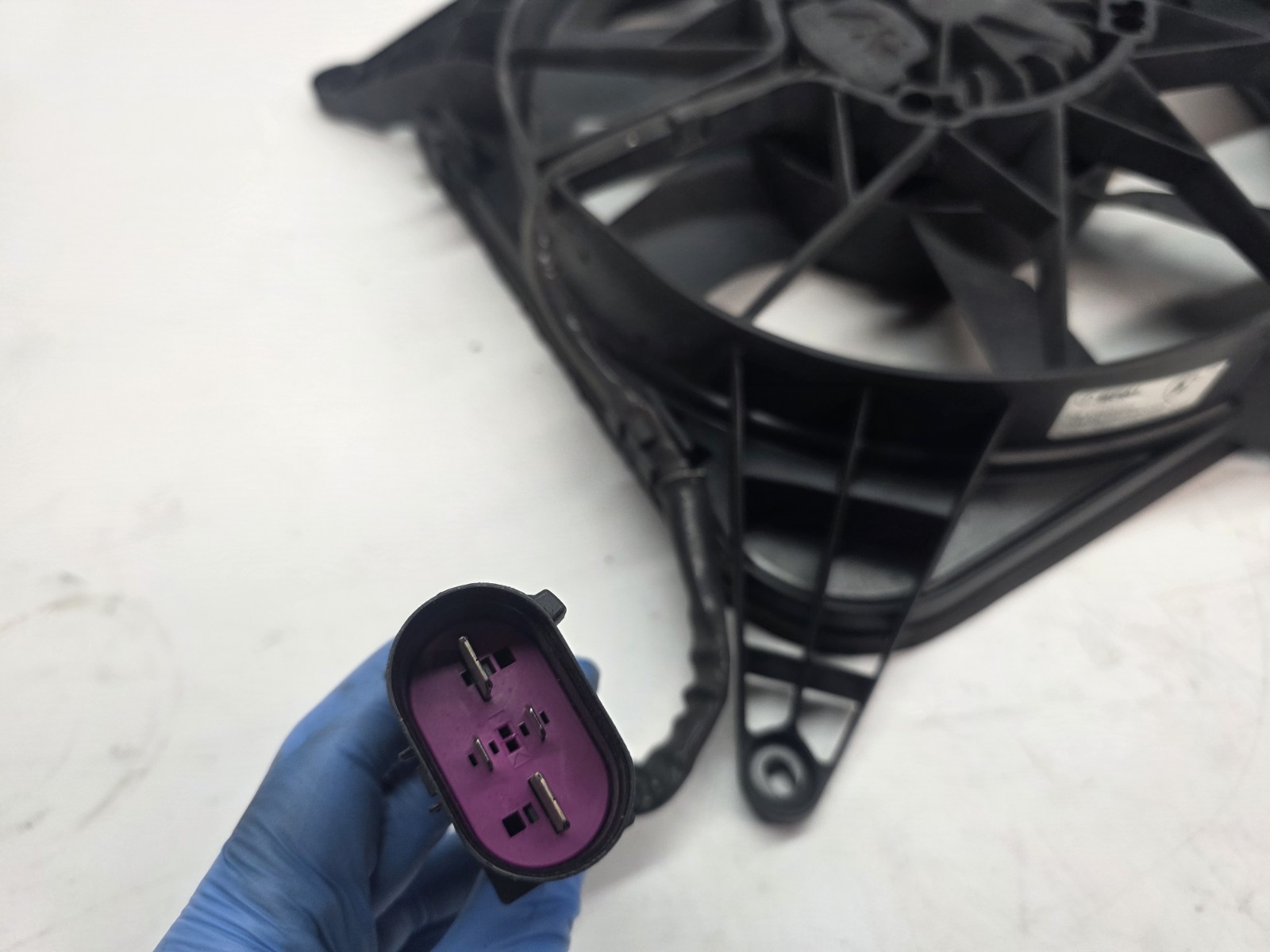 LAMBORGHINI AVENTADOR LP700 LP770 RADIATOR COOLING FAN OEM 470959455D