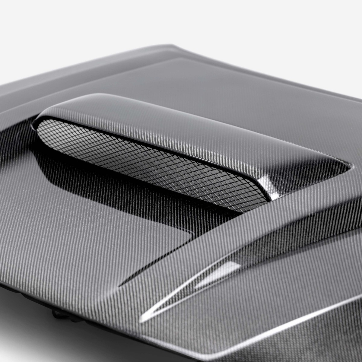 Fits 2022-2024 Nissan Frontier TR-Style Carbon Fiber Hood