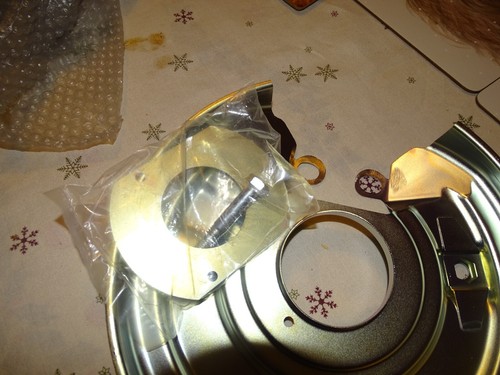 REAR BRAKE DUST SHIELD COVER SAAB 900 CLASSIC 79 - 87 NEW LIMITED PRODUCTION