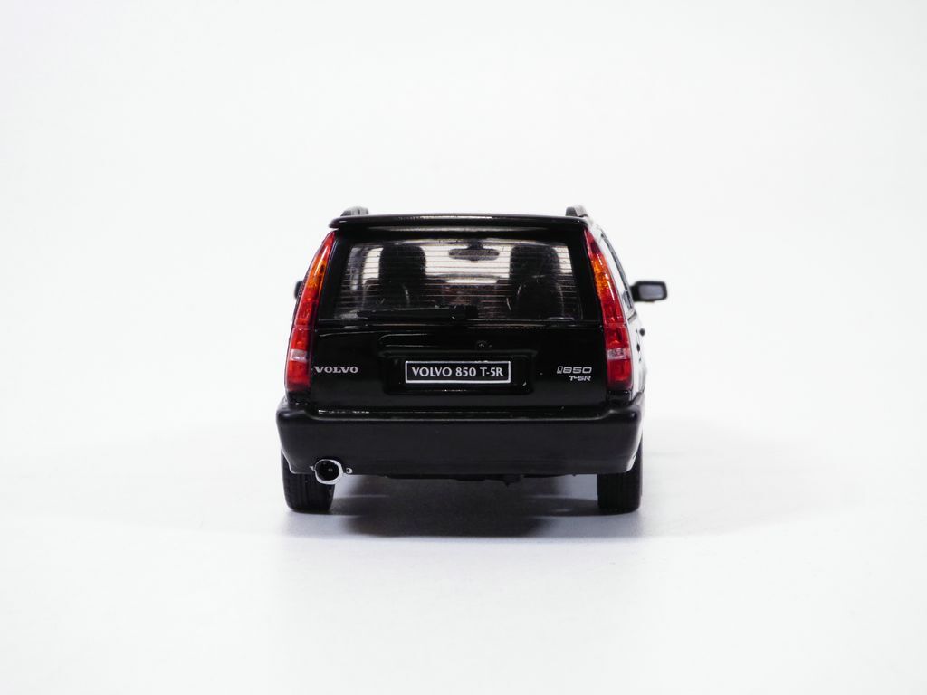 Miniature VOLVO 850 T5-R 1995 JAUNE 1/43