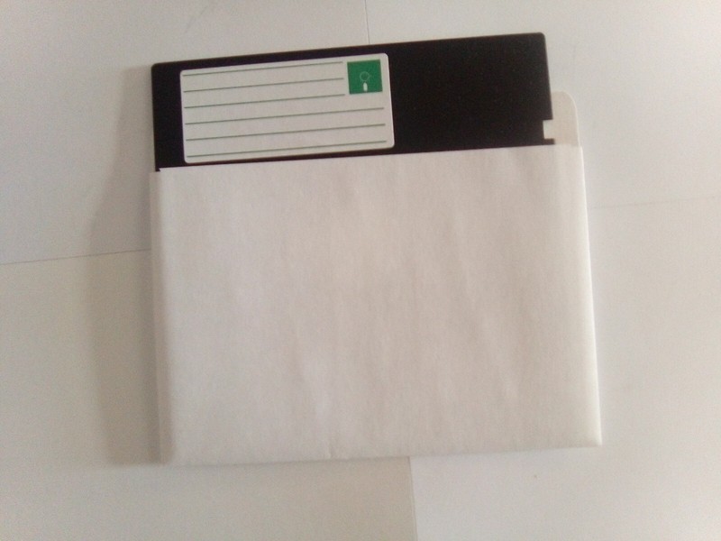 5.25"  Floppy Disk 5 1/4 inch 10 Discs Per Pack