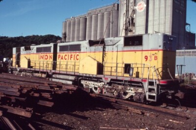 UP 93B DD-35B TACOMA WA (UNION PACIFIC) ORIGINAL SLIDE 07-08-82 T5-16
