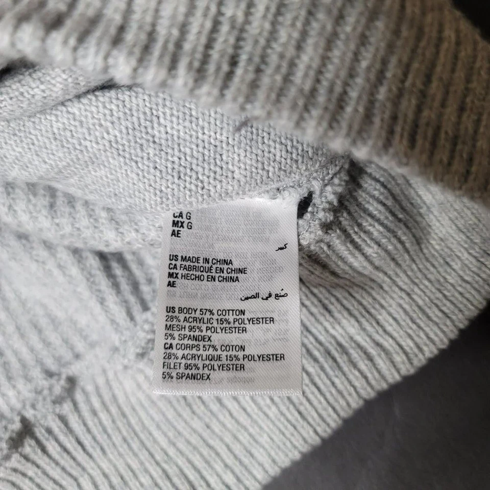 INC Suéter Chaleco Pequeño Gris Plata Lentejuelas Pullover Cuello Redondo Almohadillas para los Hombros XS Foto 2 de 3