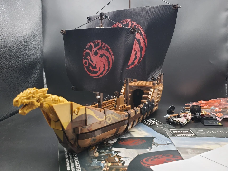 Mega construx Game of Thrones Targaryen Warship GPB29 READ DESCRIPTION - Image 4 of 4