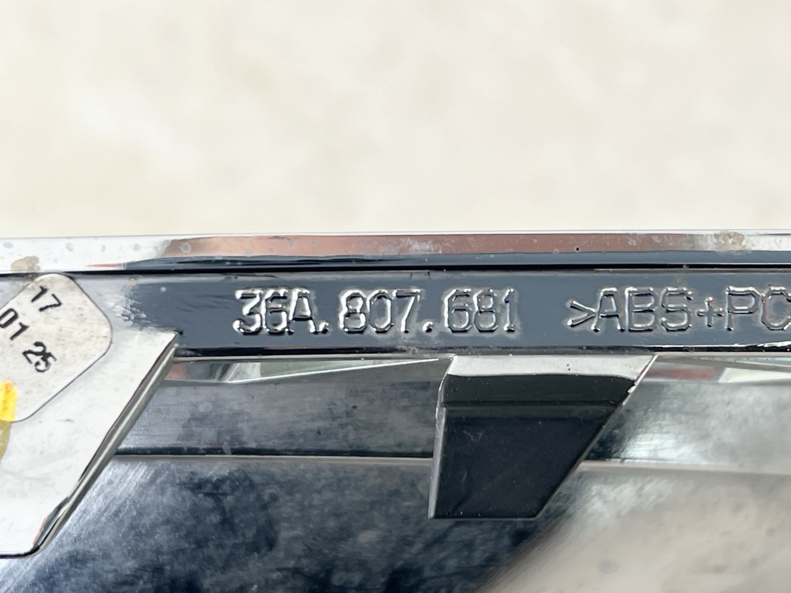 Bentley Bentayga 2016-2019 Front Left Bumper grille Chrome P/N 36A807681