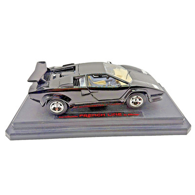 Bburago 1/24 Diecast Model Car Lamborghini Countach 1988 Made In Italy Black