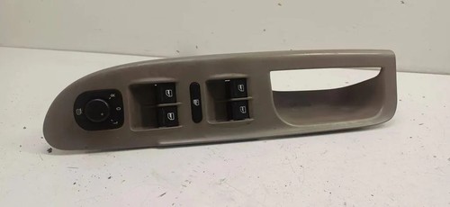 VW PASSAT Variant B6 3C5 Fensterheber Schalter Vorne links 3C1867171B 34896802