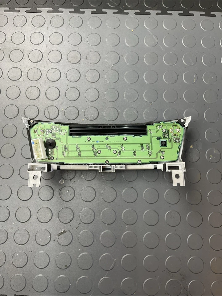 Panel de control reproductor de CD radio Infiniti QX60 2014-2016 SONIDO OEM 253913JA0A Foto 4 de 4