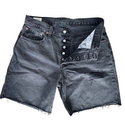 Levi's 501 Shorts Premium Damen schwarz Gr. UK 14 W32 High Rise Distress Jeans