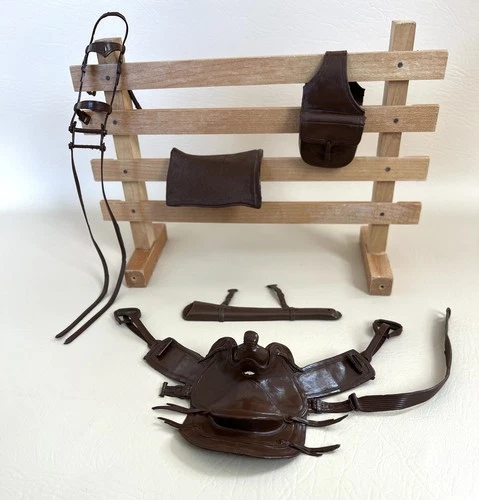 Marx Johnny West Original Brown Western Thunderbolt Saddle Set (Near mint)