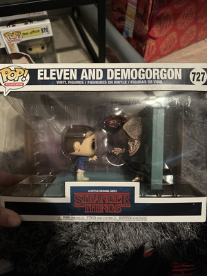 Funko POP! Television~Stranger Things Eleven and Demogorgon #727 Vinyl Figure!!