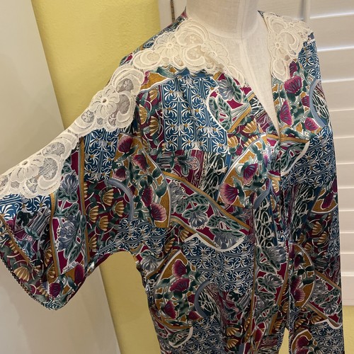 Vintage California Dynasty Short Satin Floral Lace Open Robe L Floral Z57 - Picture 2 of 8