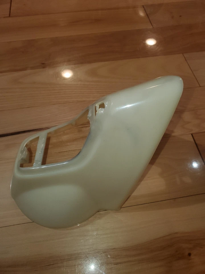 Carcasa espejo retrovisor derecho ducati paso 750 906 907ie intermitente plástico delantero Foto 3 de 4