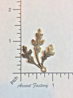 33353 Pc Triple Oak Leaf Jewelry Finding Brass Oxidized