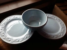 Collectible Country Gate by Enesco Blue Ceramic Embossed Leaves Plates and Bowl