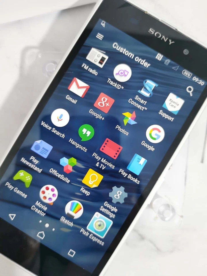 Sony Xperia Z1 C6902 Android 16GB microSDXC Unlocked Smartphone fully working - Image 3 of 4