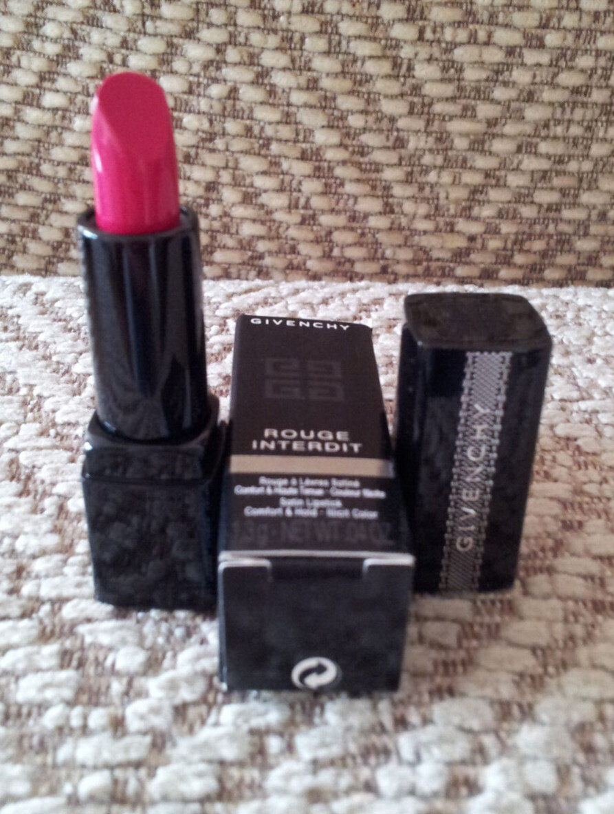 Givenchy Assorted Lipsticks (You Choose One For the price of £10 plus postage) - Picture 5 of 14