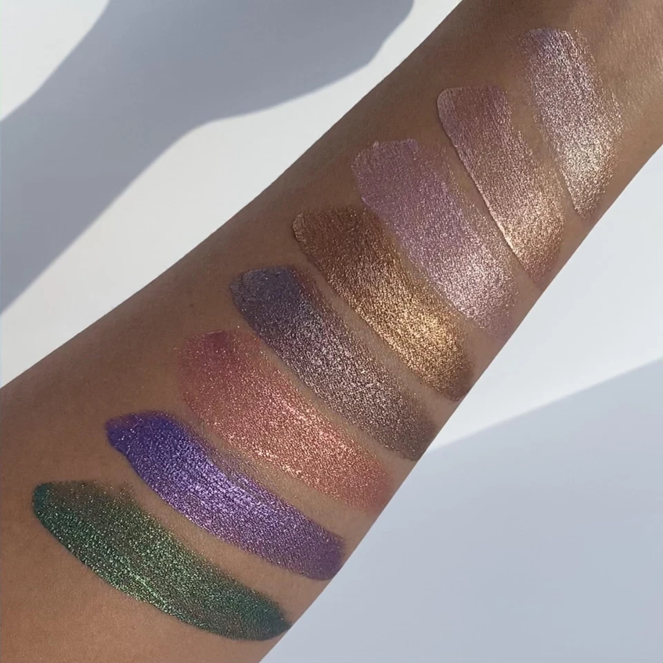 e.l.f. Liquid Metallic Eyeshadow Lidschatten Mit Metallischem Finish Langanha... - Bild 4 von 4