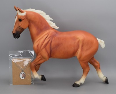 Breyer Model Horse Belgian Mare #1252 Palomino Wixom Draft Mold + Necklace