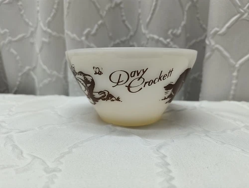 FIRE KING DAVY CROCKETT BOWL 2 1/2" TALL 4.75" DIAMETER 