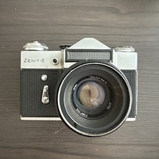 Zenit E 35 mm Film Camera Made in USSR HELIOS 44-2 2/58 Lens