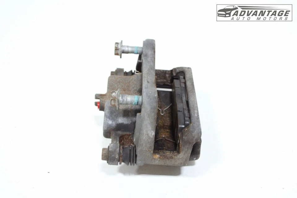 Chevrolet Traverse 2020-2021 pinza de freno de disco del lado del pasajero delantero derecho OEM Foto 4 de 4