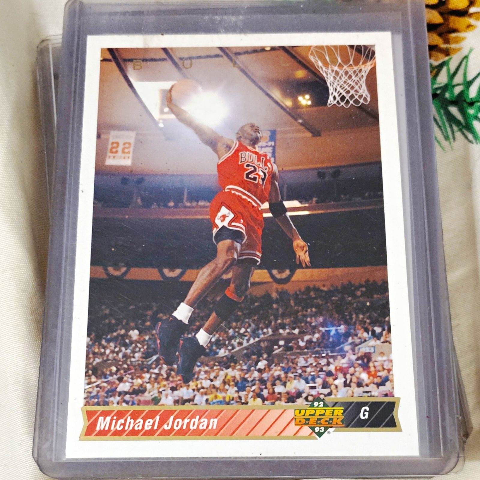 Upper Deck 1992-93 Michael Jordan #23 Chicago Bulls Base Set NBA Card