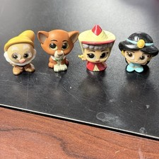 Disney Doorables Jasmine Aladdin Fiona Thomas O'Malley Happy Snow White Dwarfs