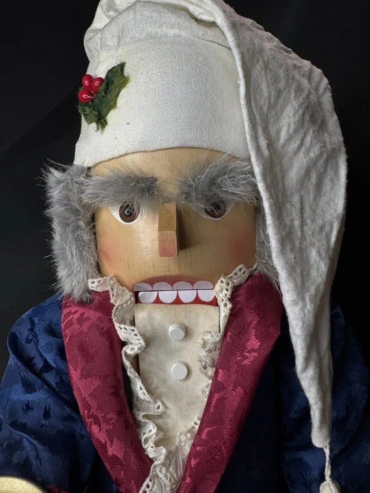 CHRISTIAN ULBRICHT 0/290 EBENEZER SCROOGE 17" CASCANUECES LE 218/5000 Foto 2 de 4