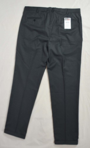 NWT 40x36 Grey Roundtree & Yorke TravelSmart Luxury Gabardine Pleated Pants Pant - Picture 5 of 6
