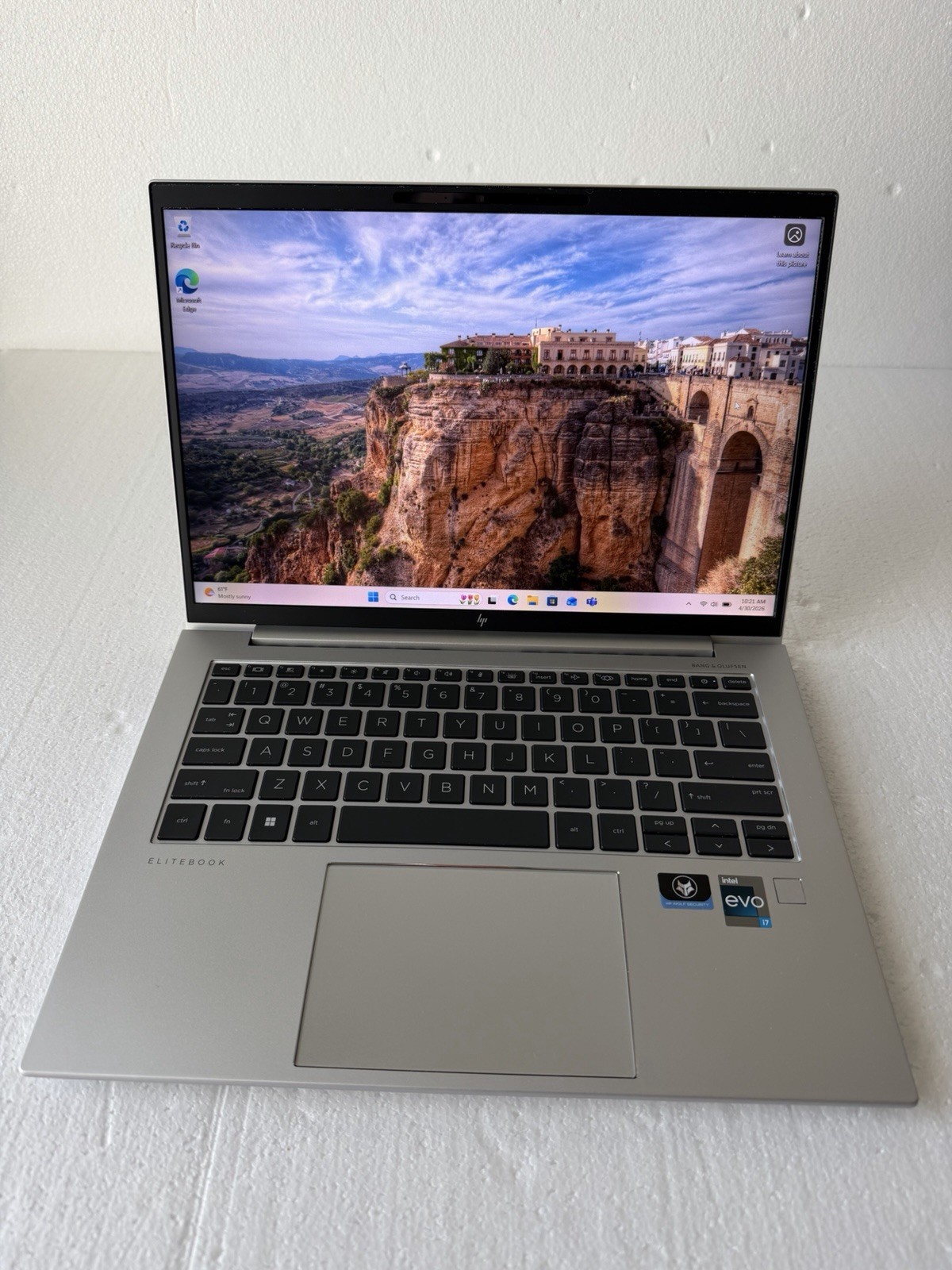 HP EliteBook 840 G9, 14-Inch Laptop, with Intel Core i7 12th Gen., Windows 11 Home