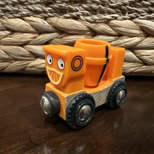 BRIO Wooden Bob the Builder Dizzy Cement Mixer Magentic Orange Spinning Mixer