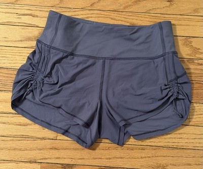 Lululemon Women s CINCH AND STRETCH Moonwalk Gray Yoga Running Ruched Shorts 4