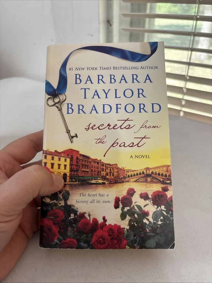 Lot of 10 Barbara Taylor Bradford - Mass Paperback Books - Free Shipping - Image 4 of 4