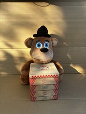 Five Nights at Freddy's 2 Fazbear Popcorn Tin Plushy Tin Pizza Box