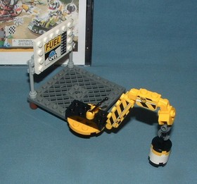 WORLD RACERS: GATOR SWAMP SET NO. 8899 - LEGO - 2010 - USED