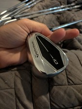 Right TaylorMade Qi approach wedge. kbs max mt 85 regular........
