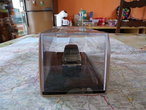Austin Mini 1100 "20th anniversary" 1979 VITESSE 1/43 en boite - Imagen 2 de 2