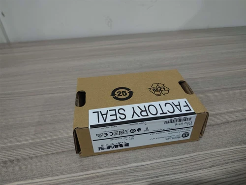 Neu fabrikversiegelt Allen-Bradley 1762-IQ16 SER B MicroLogix 24VDC Eingangsmodul - Bild 2 von 4