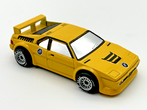 Matchbox World Class Giallo 1981 BMW M-1 Real Riders Pneumatici Gomma Gialli Come Nuovi - Foto 2 di 6