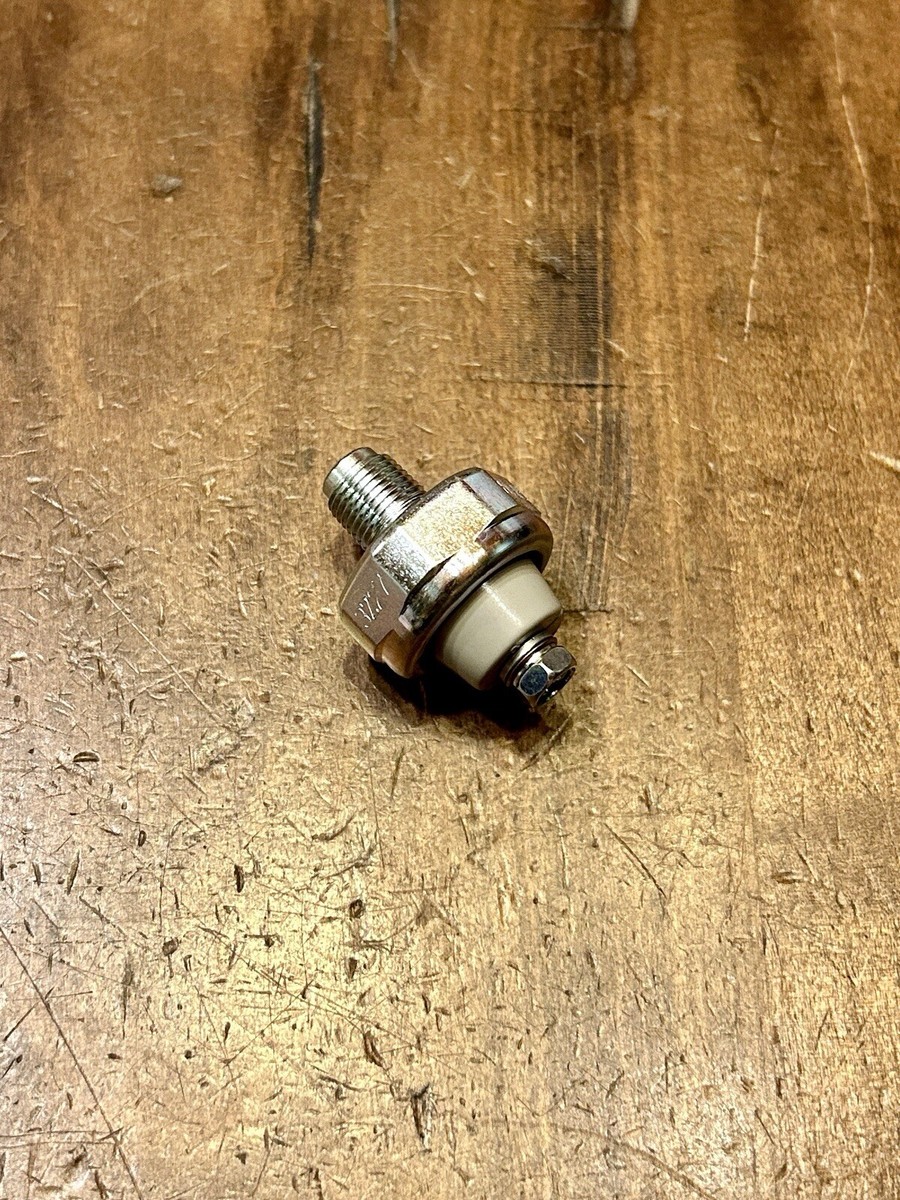 PSA10GUNDAM #004 リソース5587 HONDA Oil Pressure Switch GX610 GX620 GX630 GX690 37240-ZG5-004