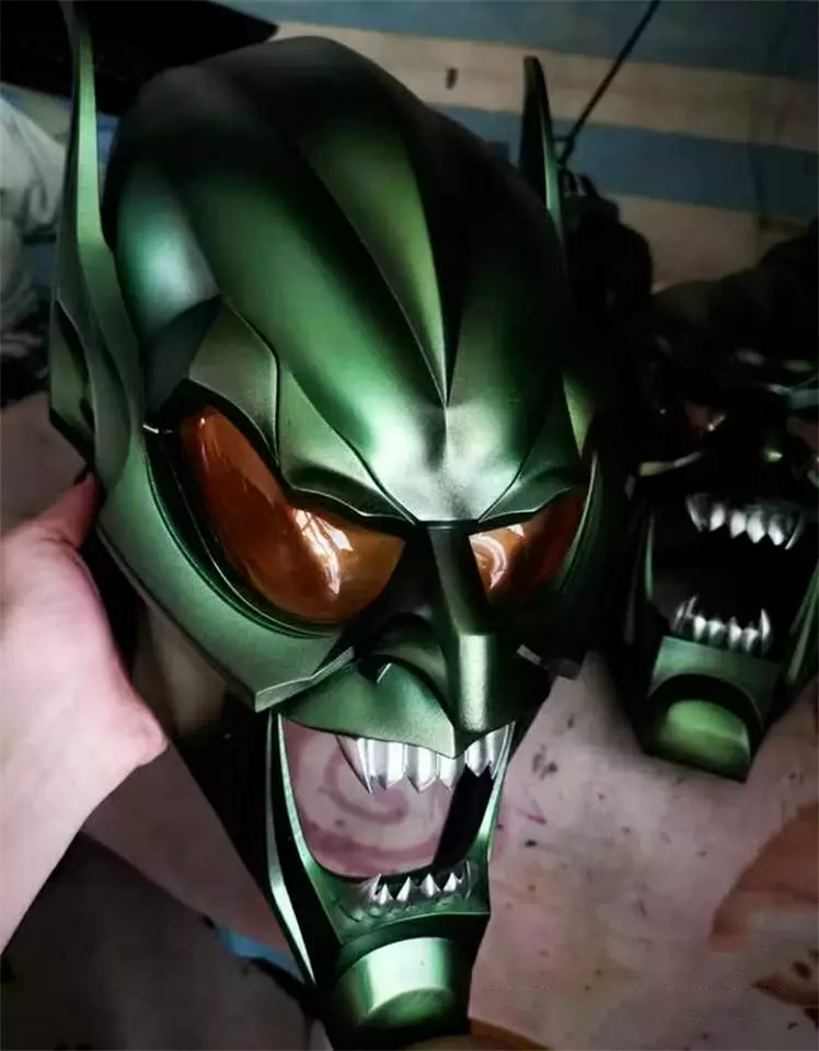 High Quality Green Goblin Helmet Norman Osborn Wearable 3D Mask Cosplay Costume - Image 3 of 4