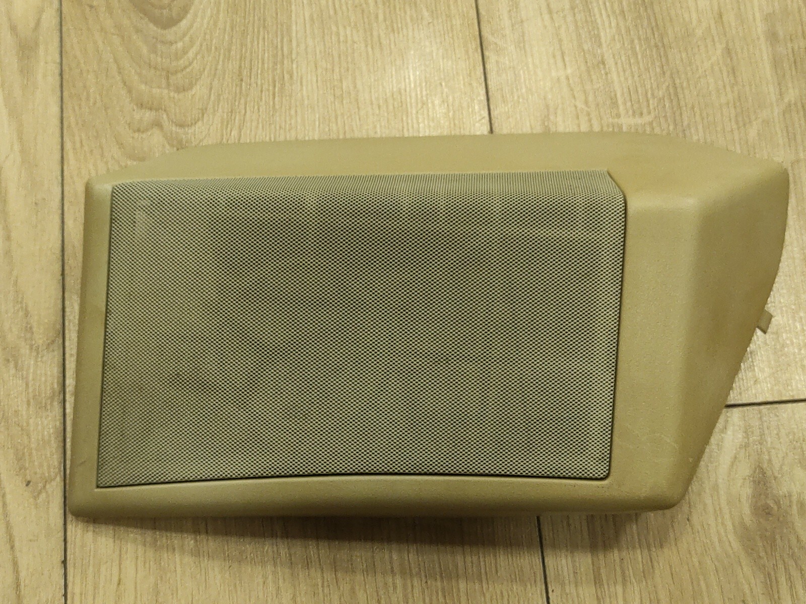 Original MERCEDES BENZ W124 Loudspeaker Cover Parcel Shelf Left  