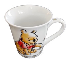 Vtg Winnie the Pooh Coffee Mug Disney Pooh Bear Bees Flowers Classic Ceramic Cup